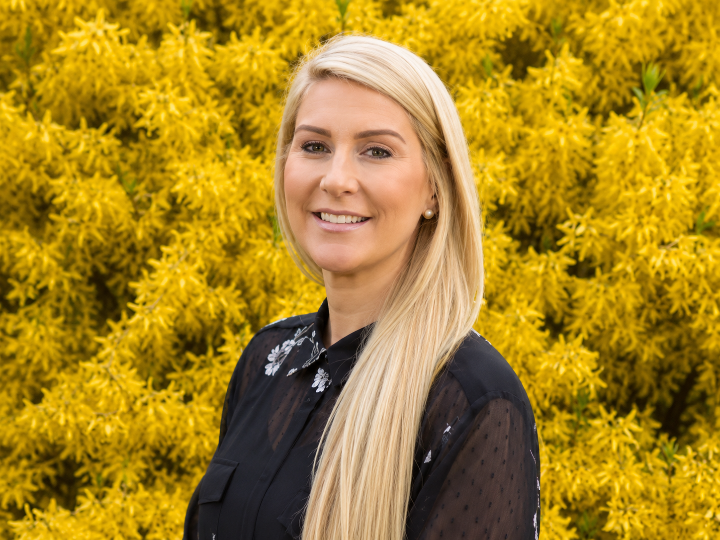 Kristin Yellow Flowers